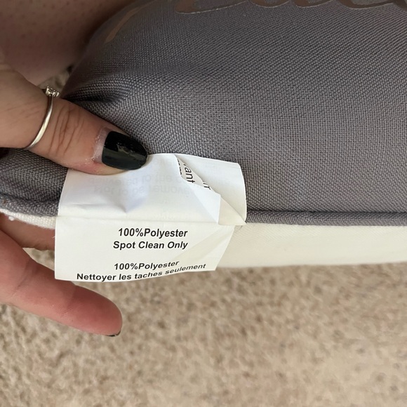 Cute throw pillow - Picture 2 of 4